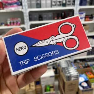 مقص يطبق 12 حبة